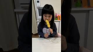 ママと５歳娘でお団子デート！娘が静かになって気になったのは？　＃Shorts ＃お団子　＃食レポ