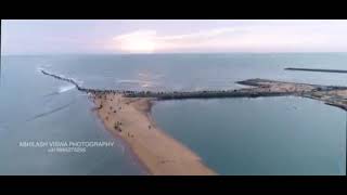 beautiful rama sethu bridge.It is  neighbouring  Rameswaram, Dhanushkodi, Devipattinam  Thirupullani