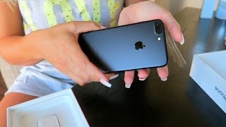 UNBOXING MY IPHONE 7 PLUS! | Casey Holmes