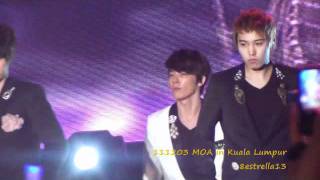 【Donghae Fancam】111203 MOA in Kuala Lumpur Super jubior ～Super Man～