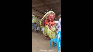 പള്ളിക്കുളങ്ങര ഭഗവതി🙏🏻😲 #theyyam #shorts #theyyapremi