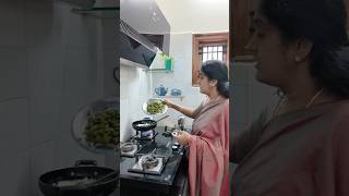 అమ్మ చేసే నా Favorite Beans Fry😍Rainy Day Mini Vlog⛈️ #shorts #ashortaday #food #viral #trending