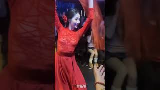 💃国风酒馆老板娘郭喆喆💃 卜卦