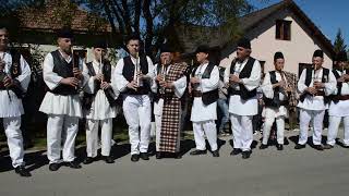 PASTORALA FLORIILOR, STANESTI - GORJ 2017 (Imagine: Ionel Cilica DEACONU)