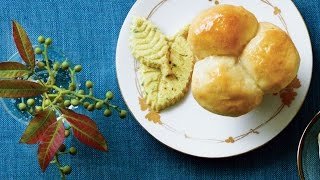 Holiday Hotline Tip: Make-Ahead Yeast Rolls