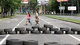 Ντονέτσκ: Σφοδρή μάχη με δεκάδες νεκρούς για τον έλεγχο του αεροδρομίου