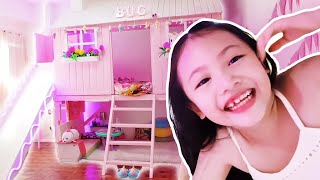 My Amazing Unicorn Barbie Room Tour !