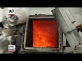 Raw: Peru Authorities Sieze, Burn Tons of Drugs