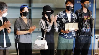 220530 영화 브로커 팀 인천공항 입국 소감 - 아이유 CAM