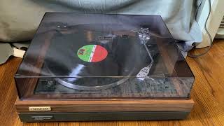 Pioneer PL-A45D Turntable Demonstration