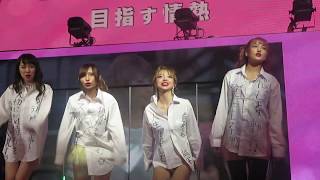 生きることに熱狂を！ (左)うた まりな YURI YUNA(右) バーレスク東京