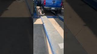 2019 Chevy Colorado Zr2 dual straight pipe start up and revs