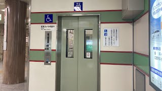 (更新前)札幌市営地下鉄東西線南郷13丁目駅 2番ホームのエレベーター