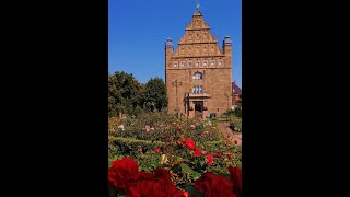 Toruń - jest jednym z najstarszych miast Polski to średniowieczne miasto.Toruń ma swój urok i klimat