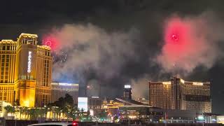 Las Vegas new year eve fireworks show, 拉斯维加斯跨年烟火表演