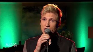 Axel Schylström sjunger "När ingen ser" - Malou Efter tio (TV4)