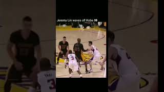 Jeremy Lin waves off Kobe