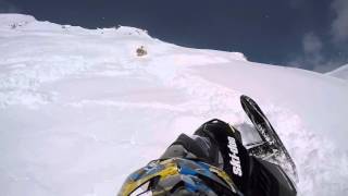 I survived a big Avalanche while snowmobiling thanks to my guardian angels !!!! Video go pro hero 4