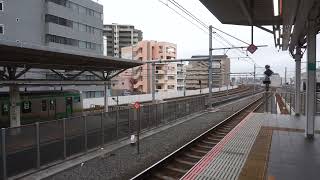 浦和駅を発車する上野東京ラインE231/E233系