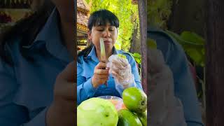 How to eat June Plum #shorts #short