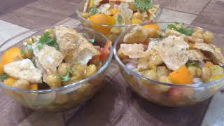 Kathiawari Aloo Chole | Papri Chana Chaat | Ramadan Iftari Recipe in Urdu Hindi