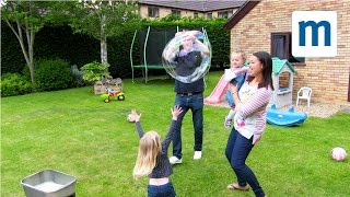 GIANT bubbles! | Mumsnet hacks