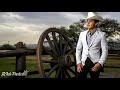 Mi Eterno Amor Secreto - Christian Nodal (Letra Marco Antonio Solis)