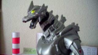 Bandai Creations Mechagodzilla 2002 (12-inch) Toy Review