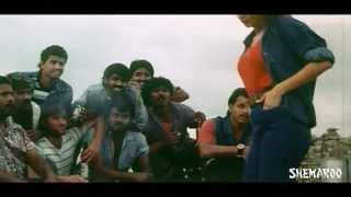 Anaganaga Oka Roju Movie Scenes - Goons leching at Urmila Matondkar - J D Chakravarthy