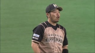 小谷野、痛烈ライナー逃さず好捕 2012.07.26 H-F