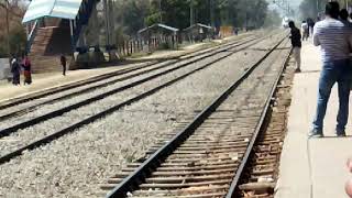 Vande Bharat express in gyanpur road