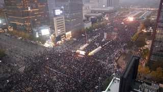 경찰, 12일 서울도심 촛불시위 행진 대부분 허용