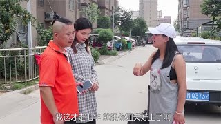 妻子外出打工另嫁他人，七年后回家探亲，发现丈夫娶了妹妹