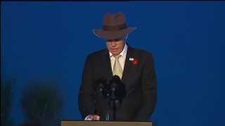 Warren Snowdon addresses Gallipoli dawn service