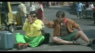 Nuvvu Vastavani Comedy Scene | Brahmi Making Fun Of An Innocent Guy