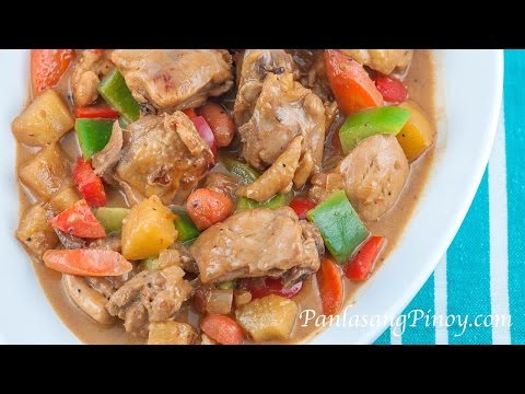 Pininyahang Manok sa Gata (Pineapple Chicken in Coconut Milk) Pininyahang Manok sa Gata (Pineapple Chicken in Coconut Milk)
