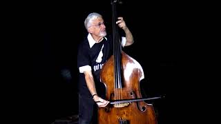 Gary Karr - Double Bass Vibrato Exercise Lesson Excerpt