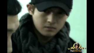 2012.12.31. KIM HYUN JOONG 김현중 fancam - Incheon Int'l Airport (For. Nanjing, China)