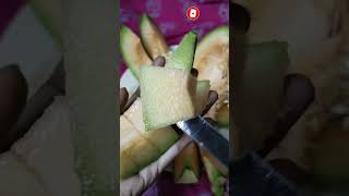 muskmelon cutting skills | खरबूजे का फूल #ytshorts #shorts #fruit #muskmelon #assiandtusitv