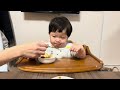 🌈 むぎちゃん、ばあば特製巨大ハンバーグでお腹いっぱい！（1y5m4d no.11）