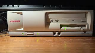 Compaq Deskpro EN SFF booing up Windows 2000 (w/ IBM Deskstar 14GXP)
