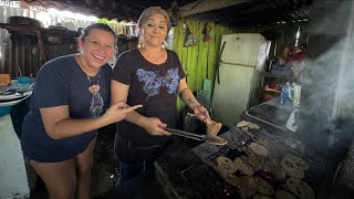 ALMORZANDO EN EL SOPÓN 🇸🇻