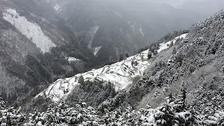 ジムニーで山村探訪 雪の「下栗の里」を走る２