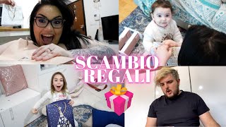 CI SCAMBIAMO I REGALI DEL CALENDARIO DELL'AVVENTO A SORPRESA! / VLOGMAS / chiara paradisi