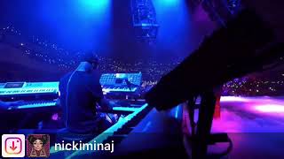 Nicki Minaj - Grand Piano (live)