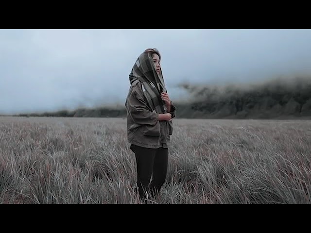 Mocca & Payung Teduh - Menunggu Untuk Bertemu Mocca & Payung Teduh - Menunggu Untuk Bertemu