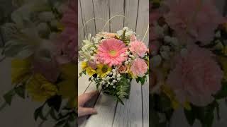 gerbera daisy arrangement