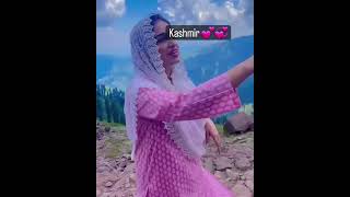 Farah iqrar in Kashmir #farahiqrar#kashmir#yt#pakistani food& entertainment