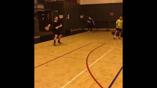 Un tres bon exercice 3 pour defense par le coach Frederic Perin I handball