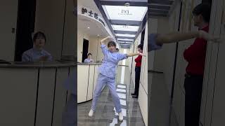 今天是什么情况？ #shortsvideo #dance #nurses #护士跳舞